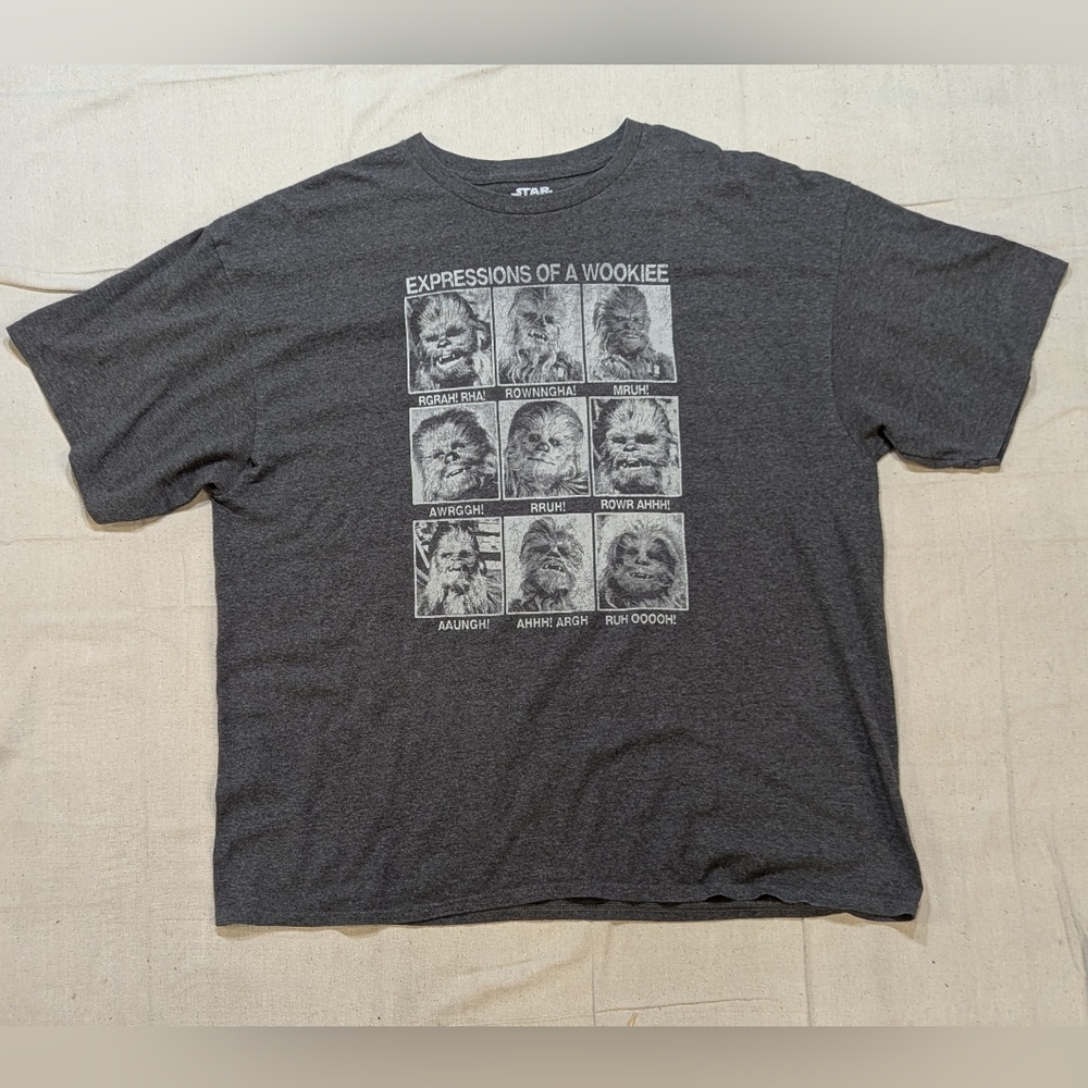 Star Wars Charcoal Gray 'Expressions of a Wookiee' Graphic Tee